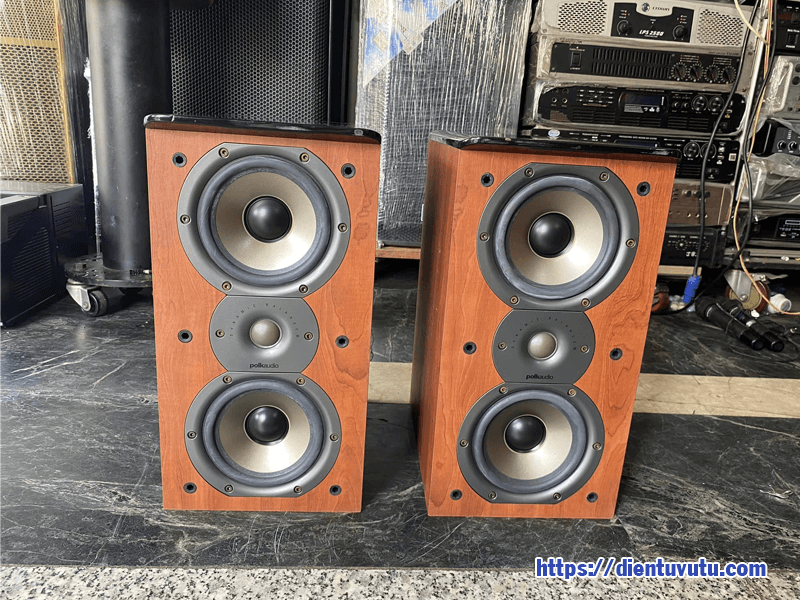 Loa POLKAUDIO TSI 200 cũ gia re tphcm 2