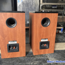 Loa POLKAUDIO TSI 200 cũ gia re tphcm