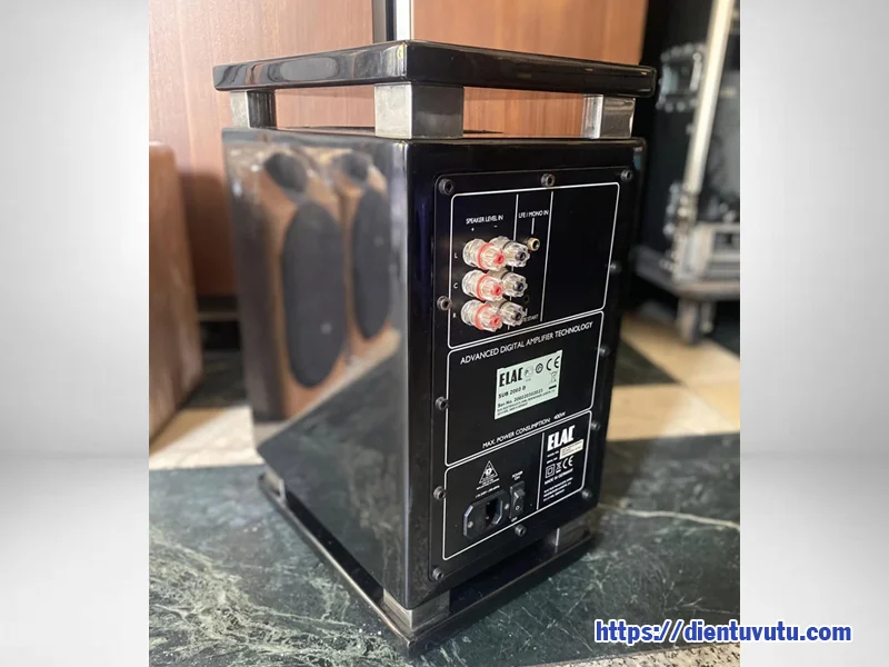 Điện Tử Vũ Tụ