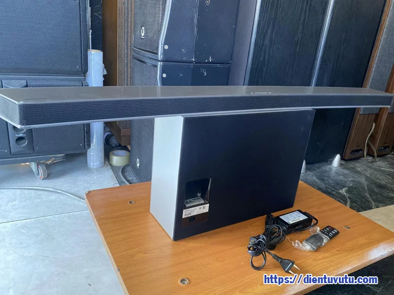 Điện Tử Vũ Tụ