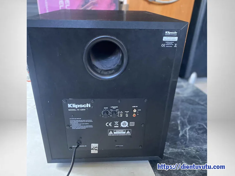 Điện Tử Vũ Tụ