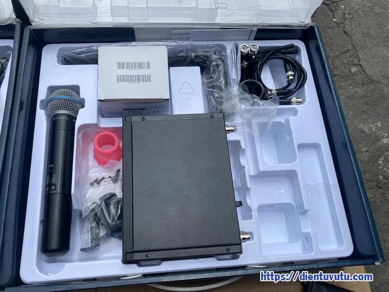 Bộ Micro Shure SLX4 Beta 58A