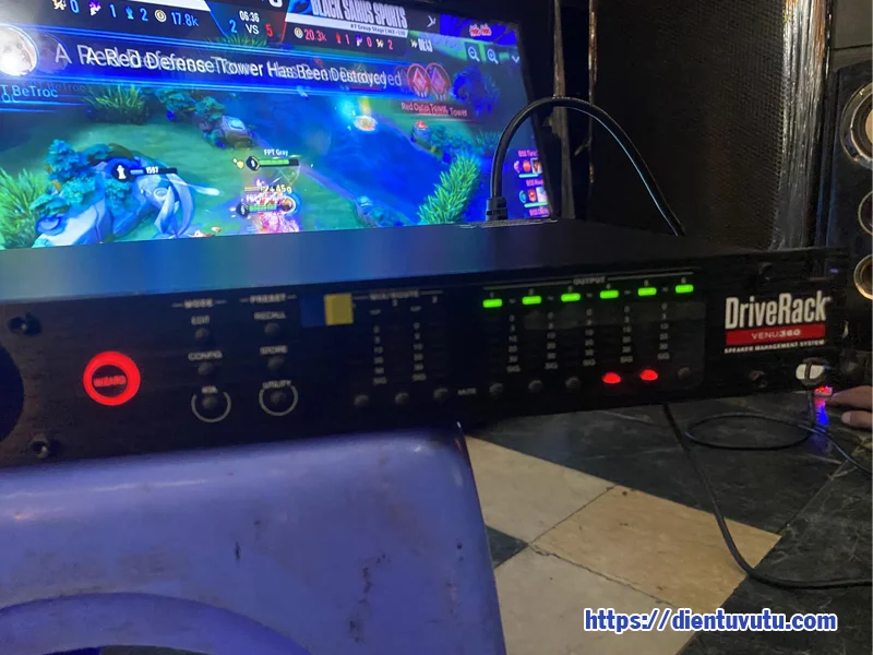 Điện Tử Vũ Tụ