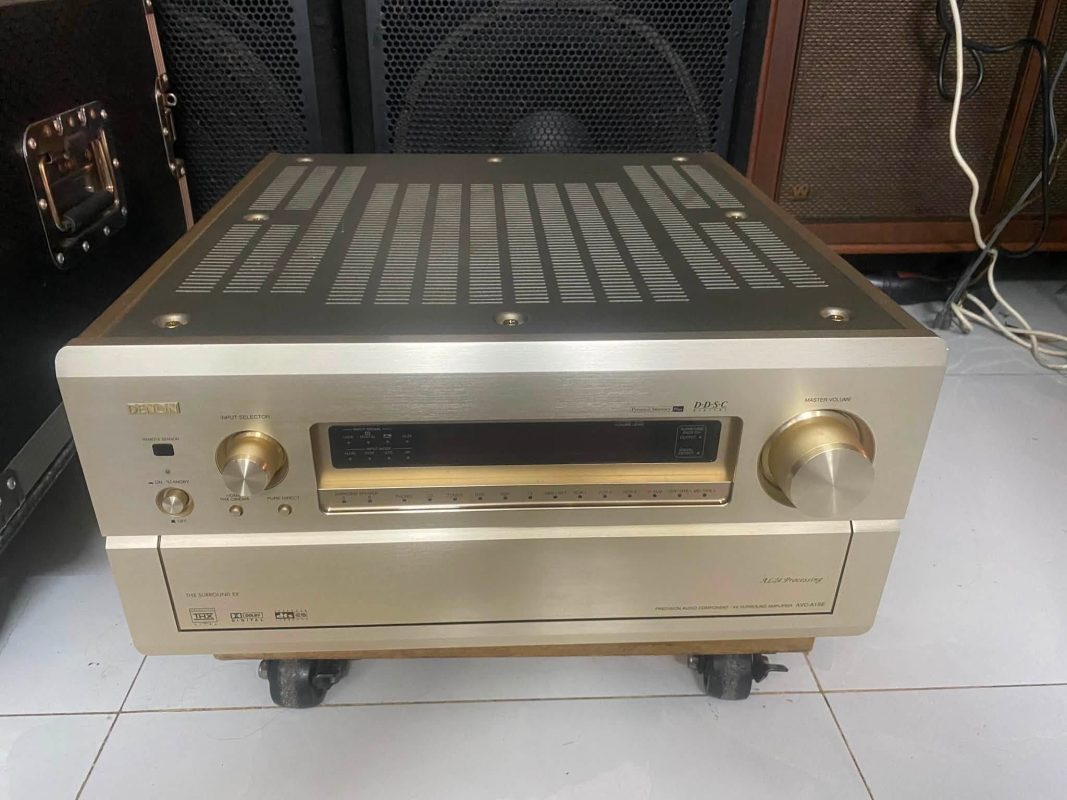 Điện Tử Vũ Tụ